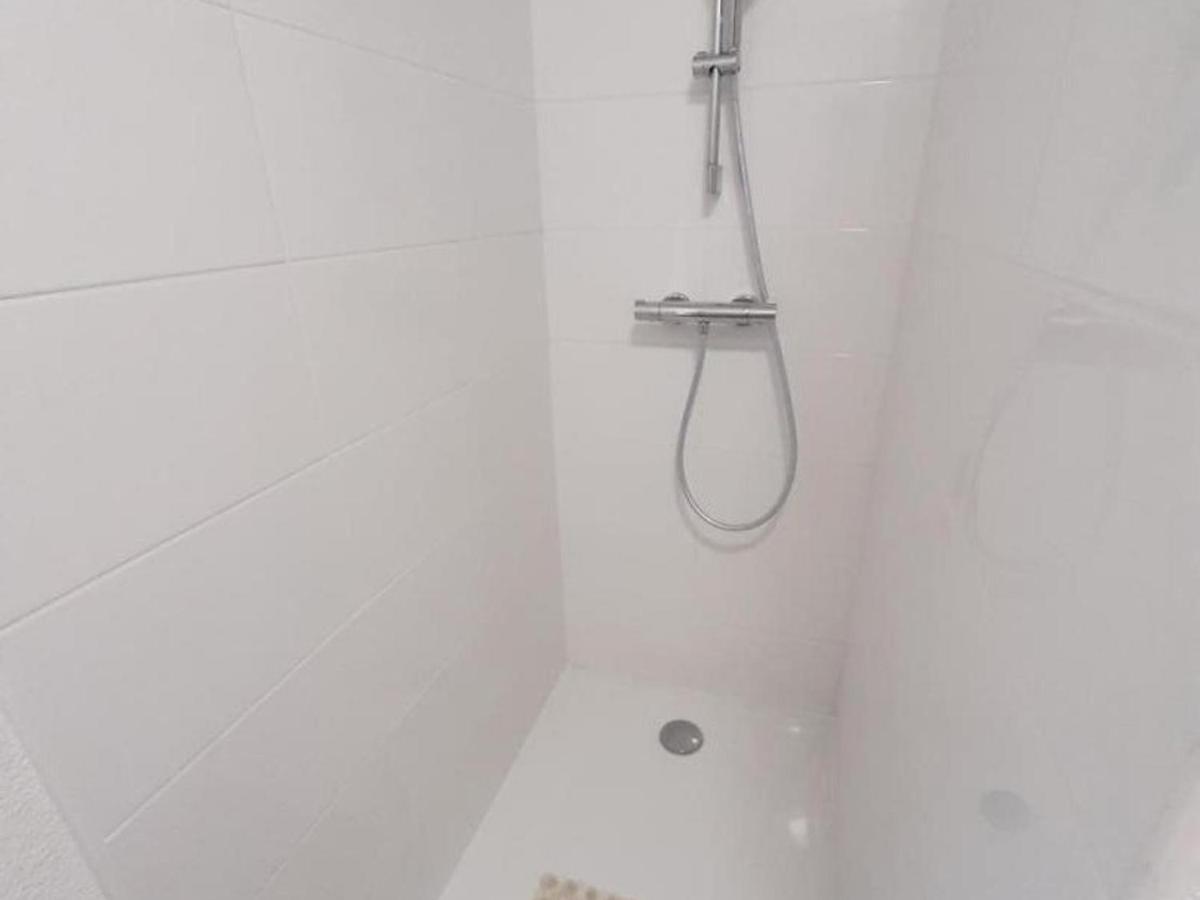 Gite Avec Cheminee, Terrasse Et Wifi - Animaux Acceptes - Fr-1-496-163 Usson-en-Forez المظهر الخارجي الصورة
