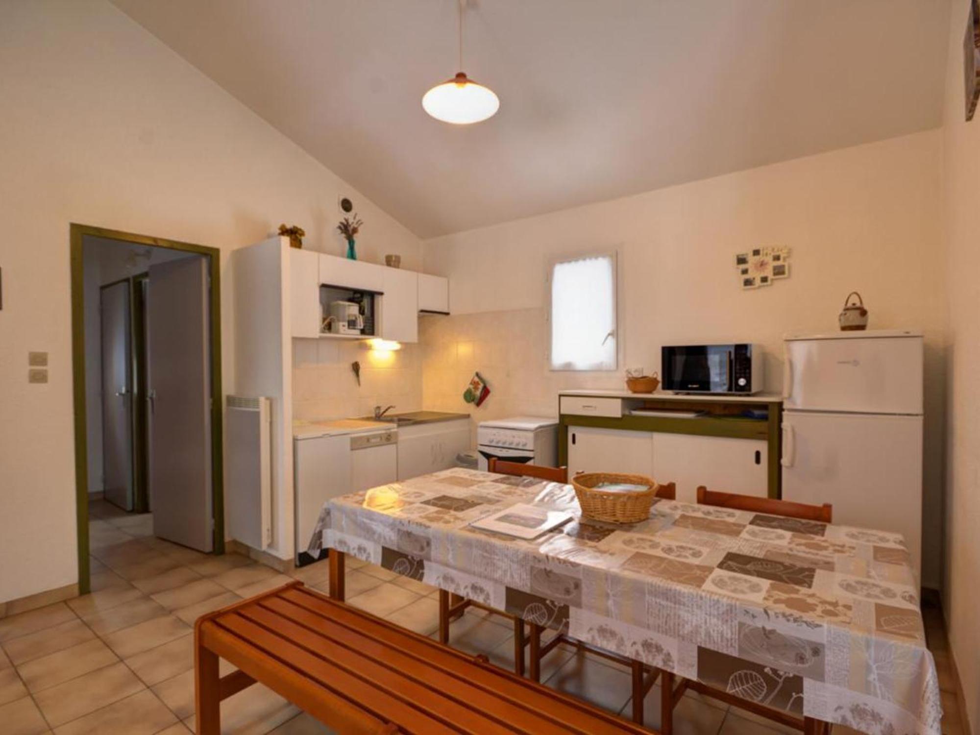 Gite Avec Cheminee, Terrasse Et Wifi - Animaux Acceptes - Fr-1-496-163 Usson-en-Forez المظهر الخارجي الصورة